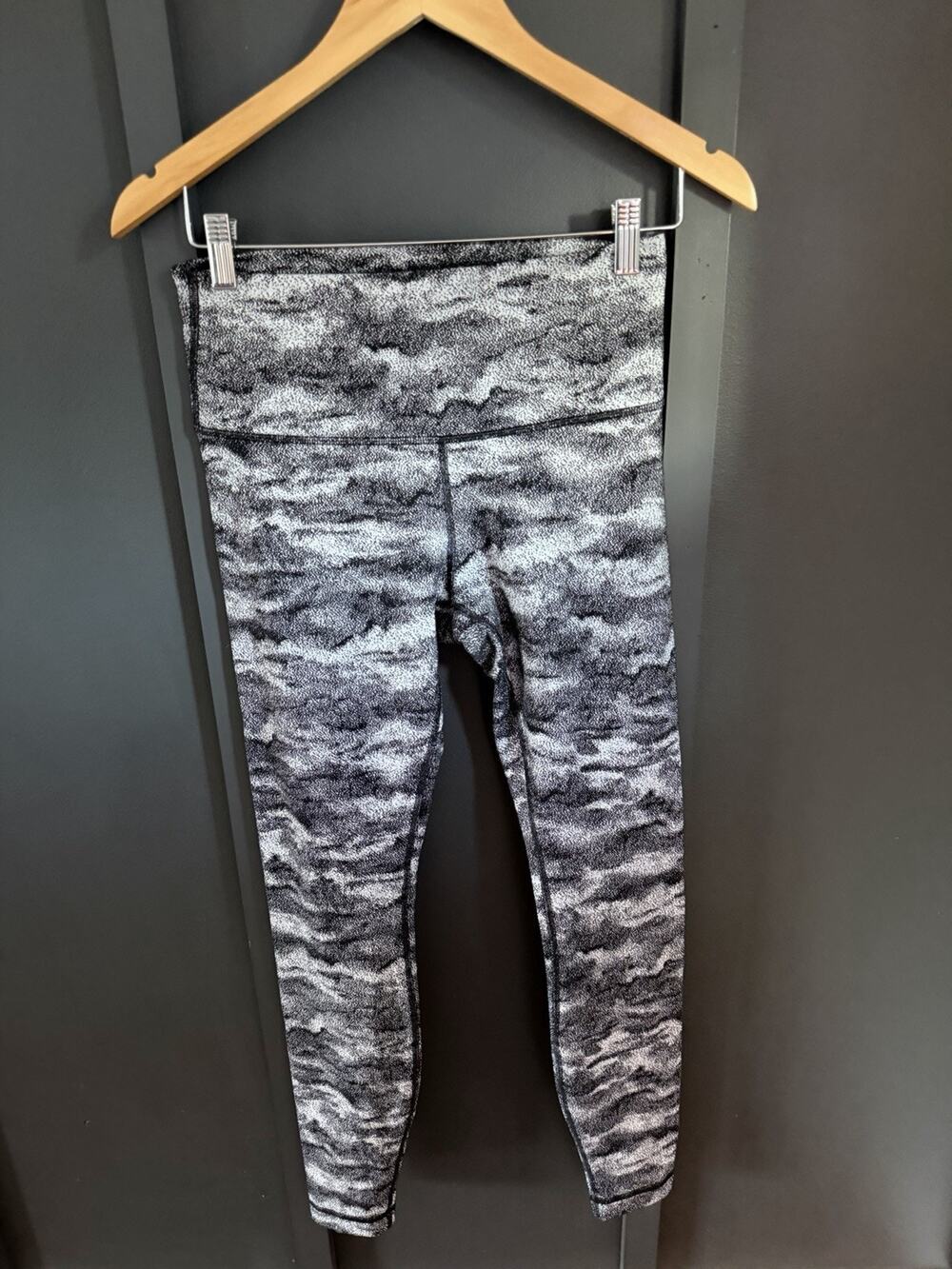 Lululemon Wunder Under High-Rise Misted Jacquard Black White Size 8 Leggings